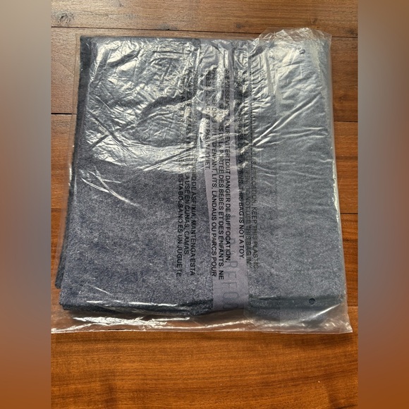 Barefoot Dreams Cozy Chic Scarf Deep Sea Blue Indigo - Picture 3 of 4